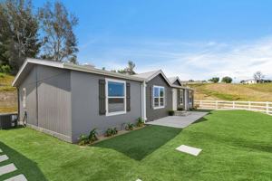 featured image of 40589 Los Amantes Rd