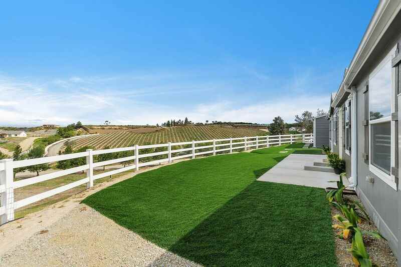 40589 Los Amantes Rd - Photo 4 of 31