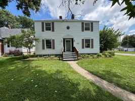 featured image of 502 N Dick Ave