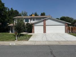 featured image of 3970 Bolivar Ct