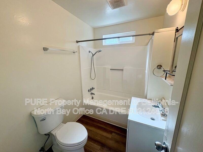 2 Kandace Ct - Photo 7 of 14