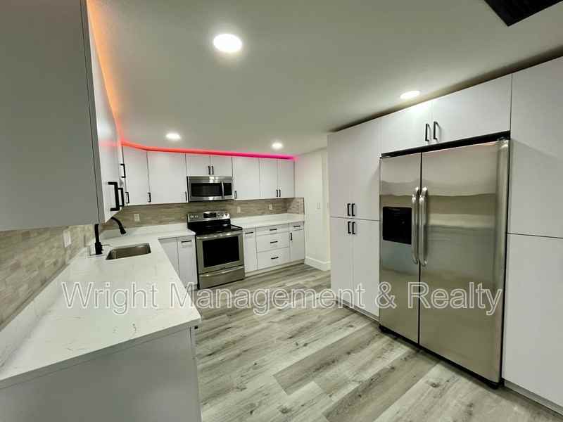 3314 Trask Dr - Photo 6 of 23