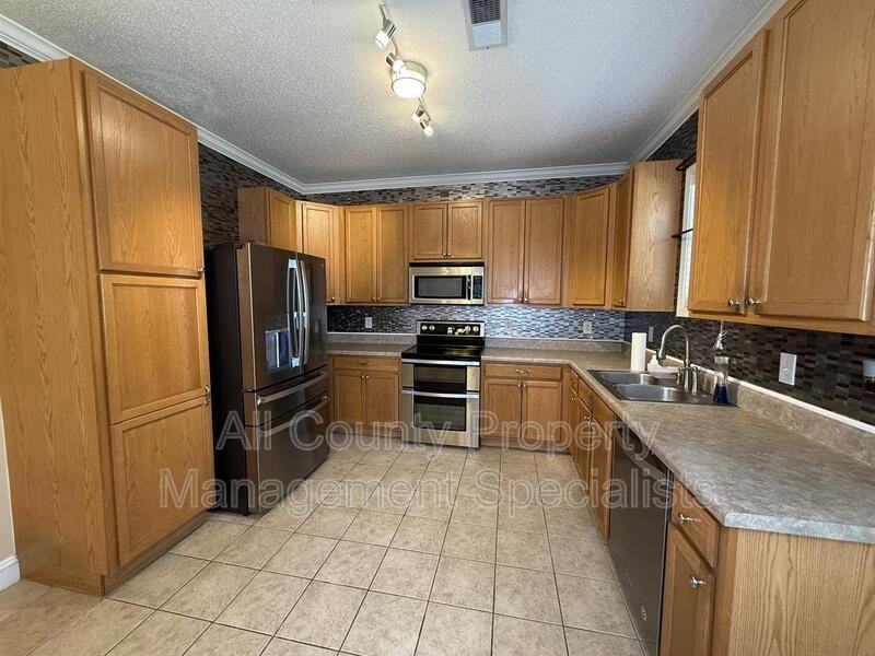217 Baccharis Dr - Photo 6 of 18