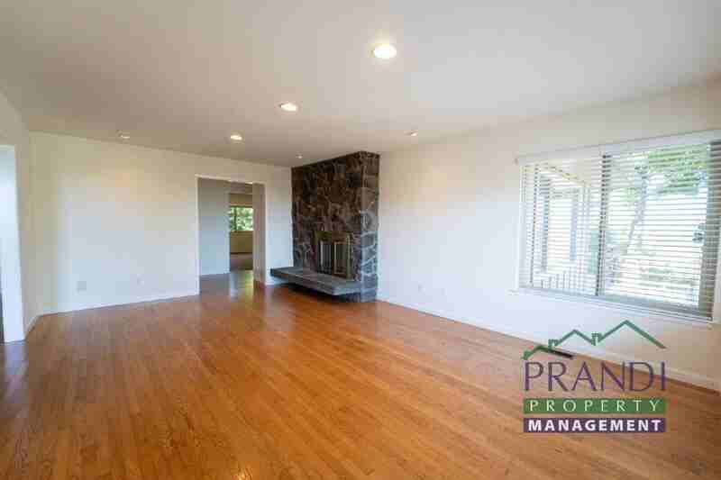 20 Portola Ave - Photo 4 of 23