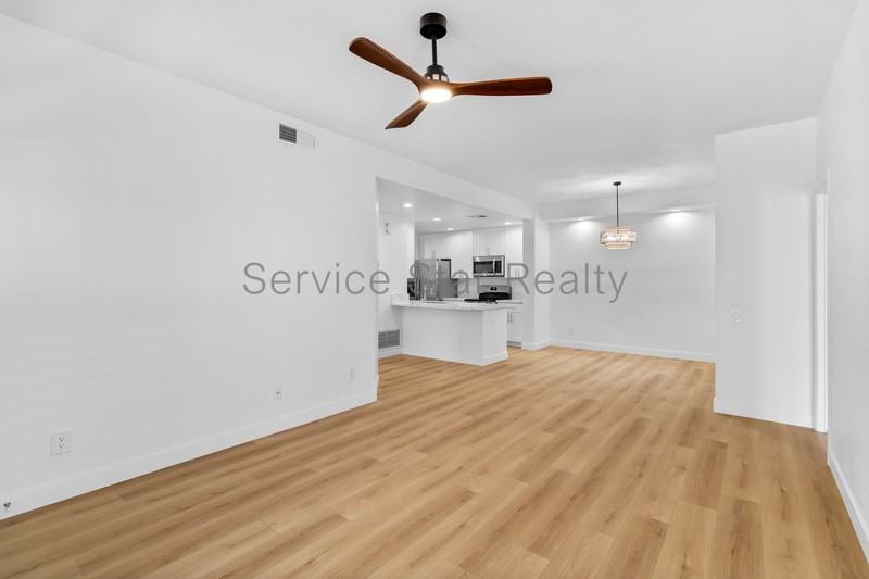 2035 S Elm St #126 - Photo 4 of 23