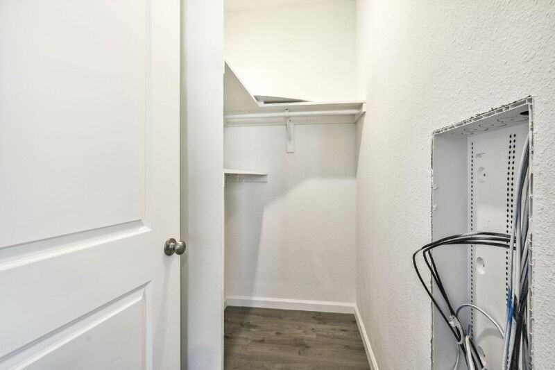6470 Stockton Blvd #202 - Photo 5 of 19