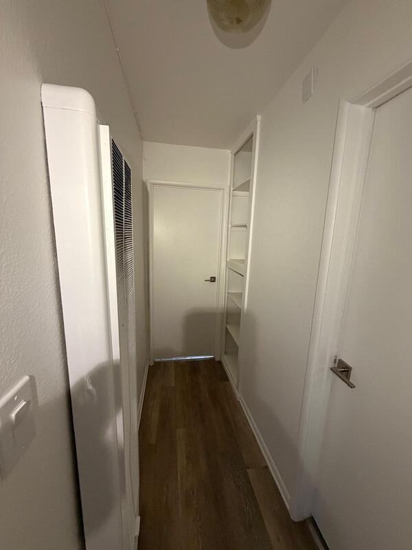 263 S Lemon St #B - Photo 6 of 15