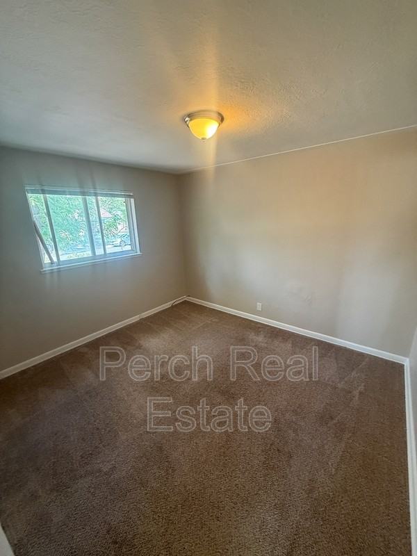 954 Winona Ct - Photo 7 of 20