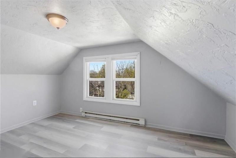 3333 Desota Ave - Photo 3 of 5