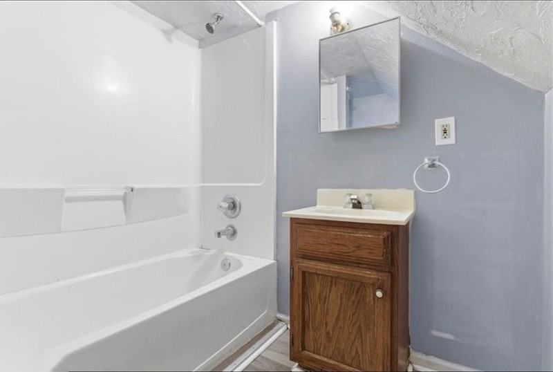 3333 Desota Ave - Photo 4 of 5