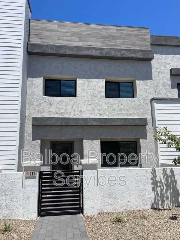 1318 S 105th Pl #112