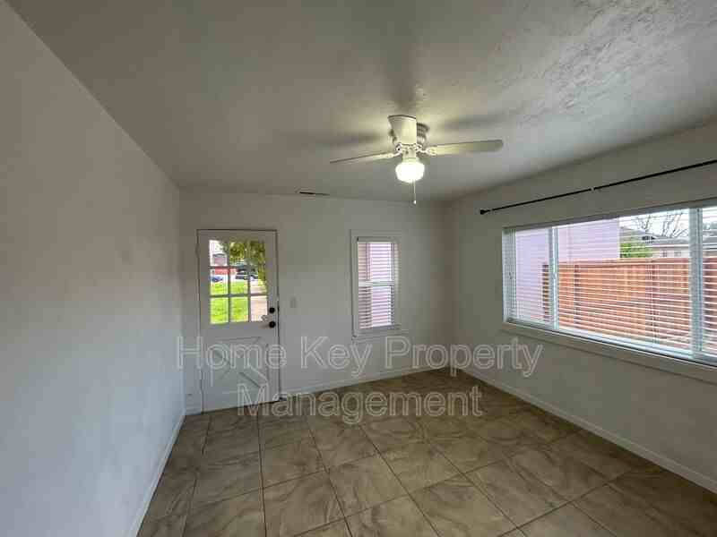 116 Sw #4 - Photo 7 of 15