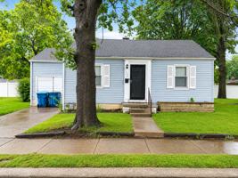 featured image of 131 Eaton Ave