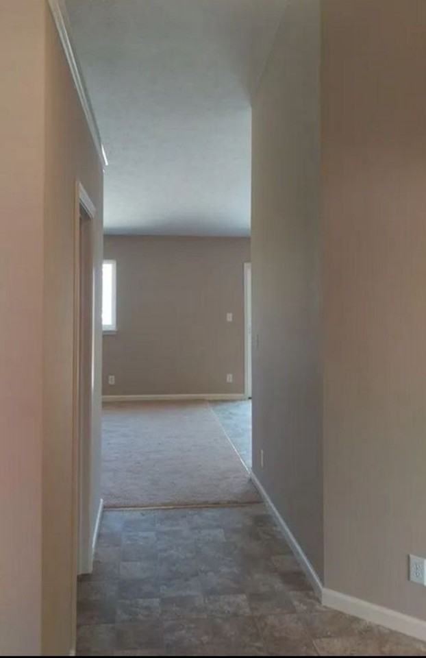 2111 Rutherford Dr - Photo 2 of 10