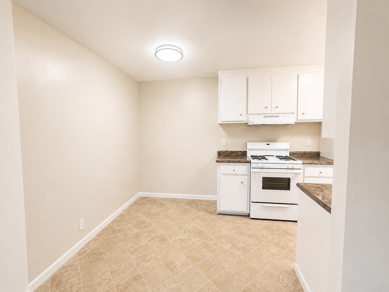 38500 Paseo Padre Pkwy #208 - Photo 4 of 11