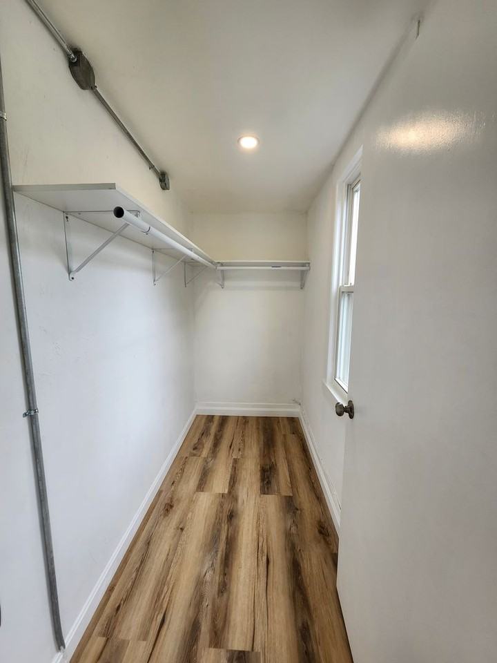 63 Main St - Photo 3 of 17