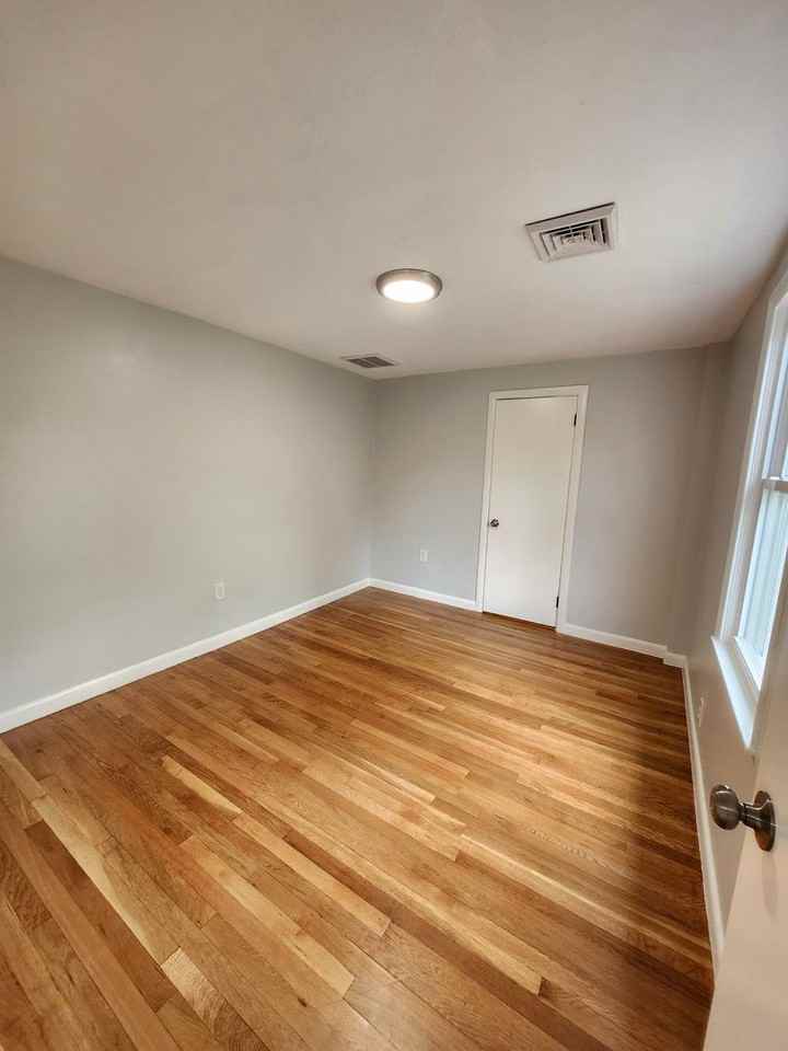 63 Main St - Photo 6 of 17