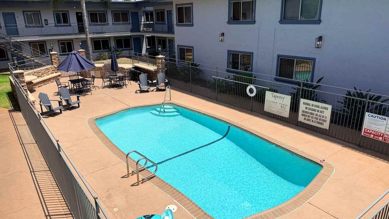 1450 Iris Ave #29 - Photo 3 of 14
