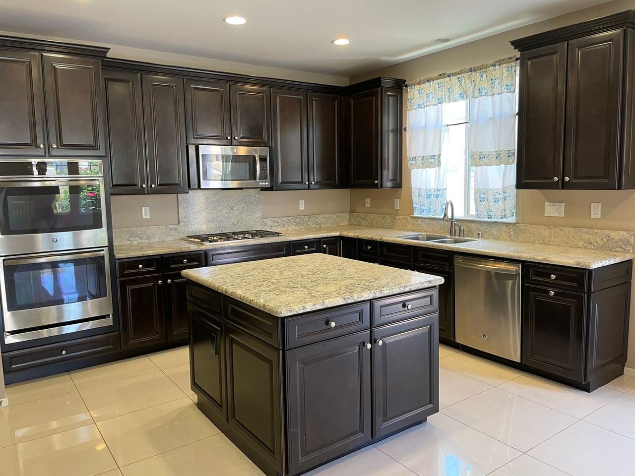 159 Fieldwood - Photo 4 of 20