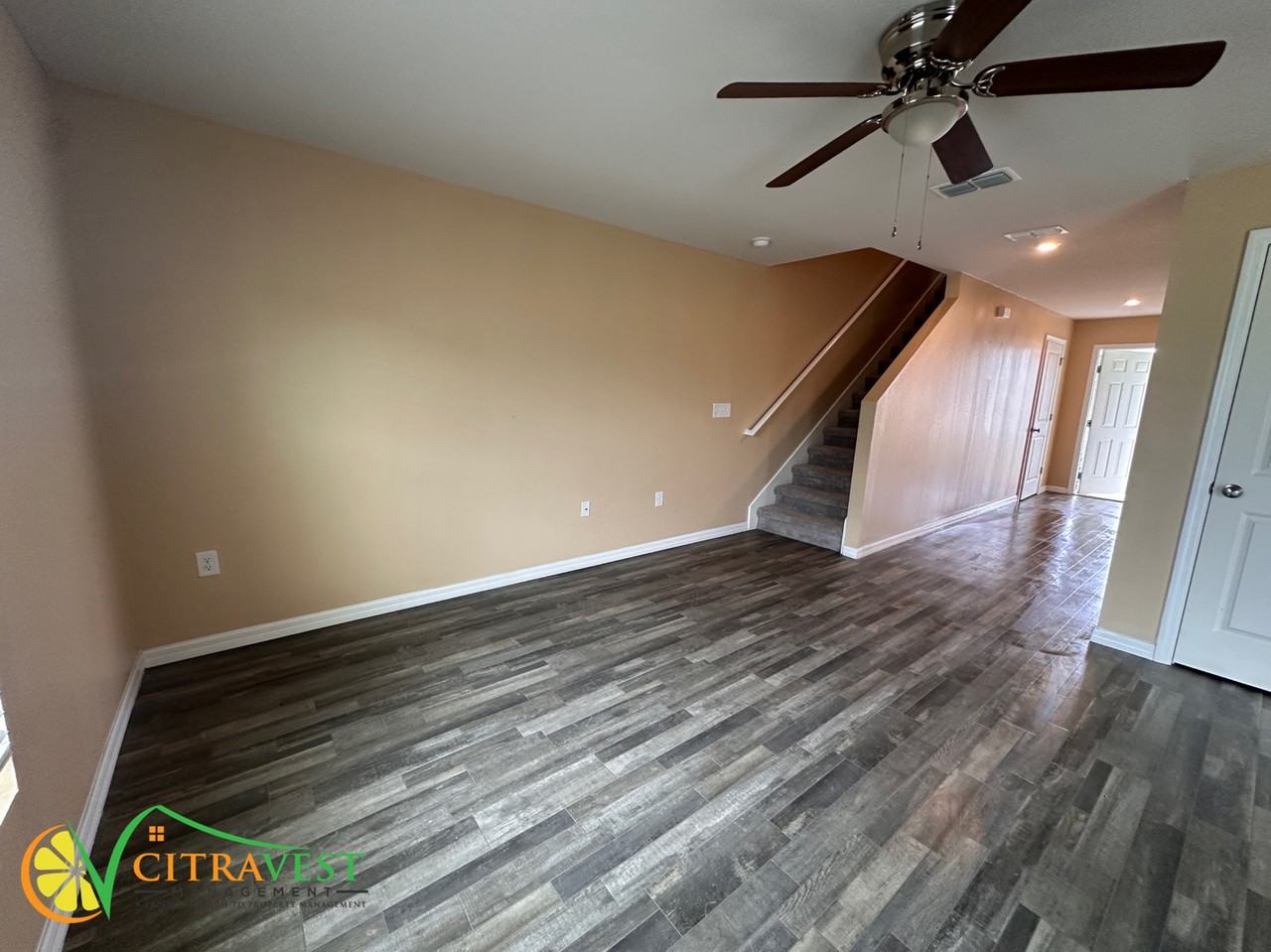 27016 Mott Ave - Photo 7 of 16
