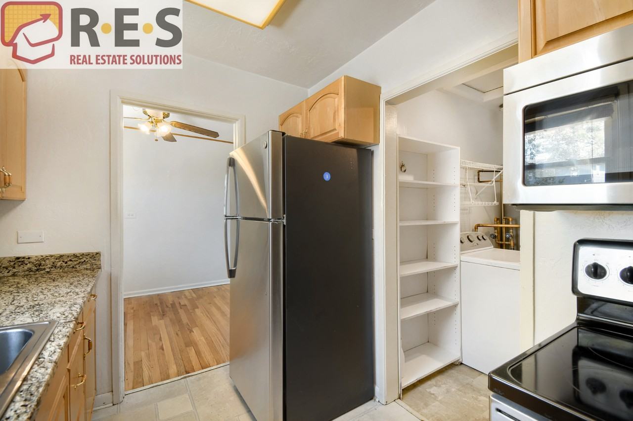 1840 W 51st Ave - Photo 4 of 17
