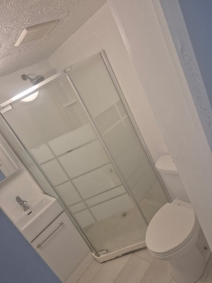 6506 Julian Ave #C1 - Photo 7 of 10