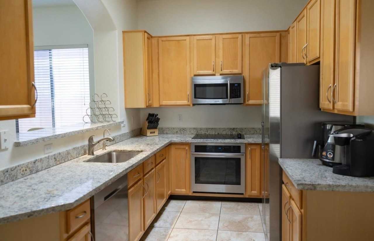 8856 E Sharon Dr - Photo 3 of 14