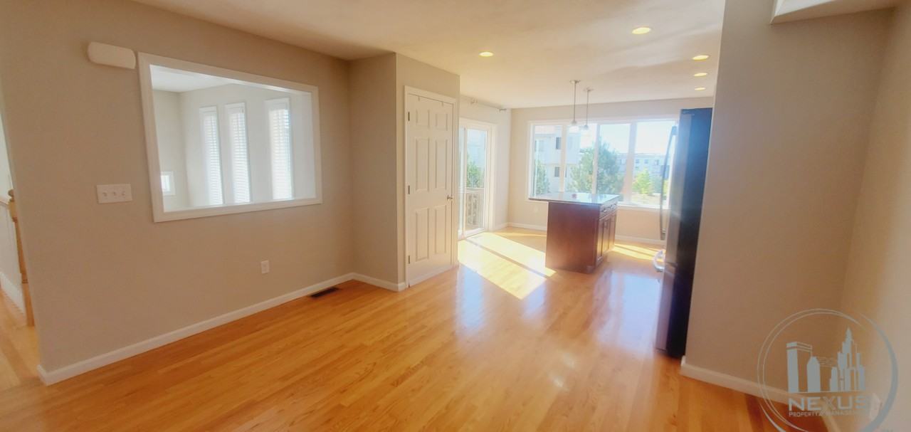 22 John Hancock Dr - Photo 6 of 34