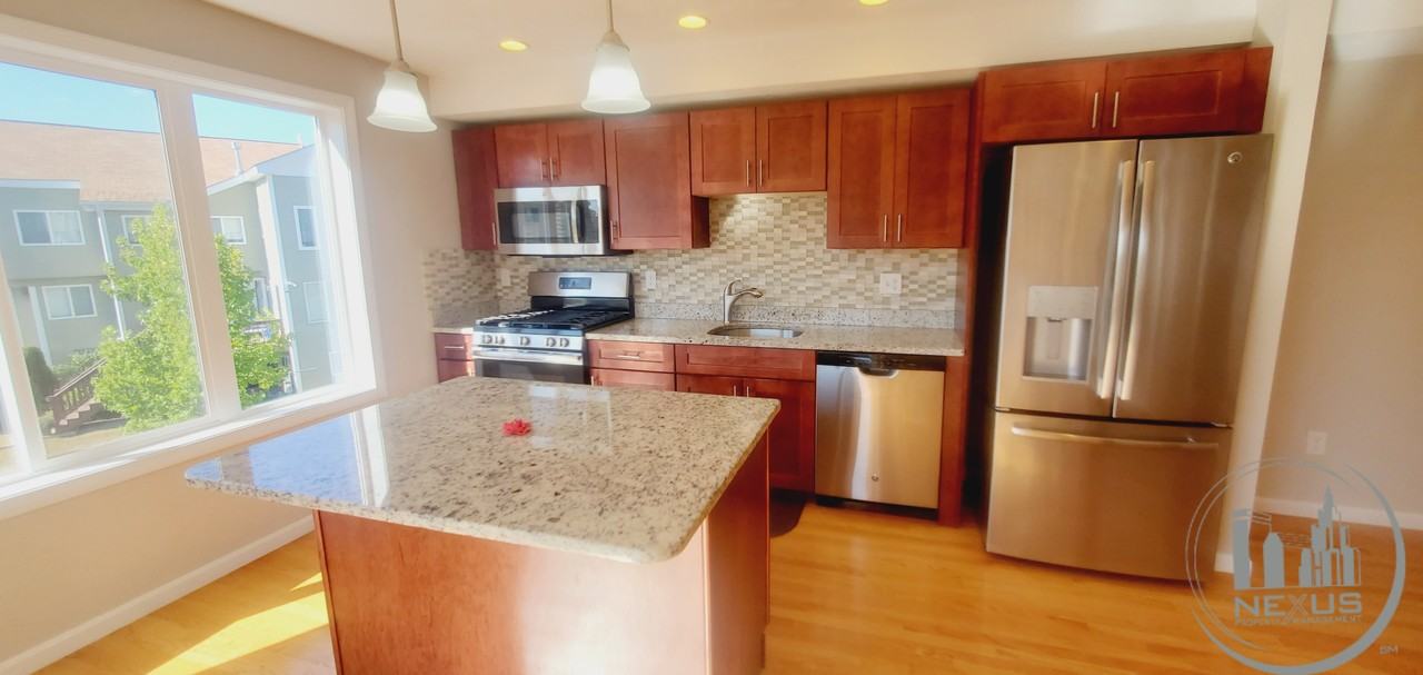 22 John Hancock Dr - Photo 7 of 34