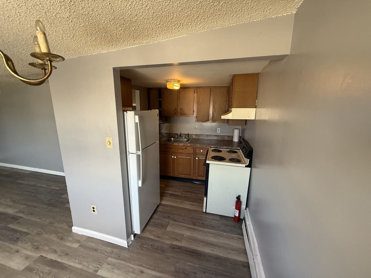 2603 Chichester Ave - Photo 3 of 18