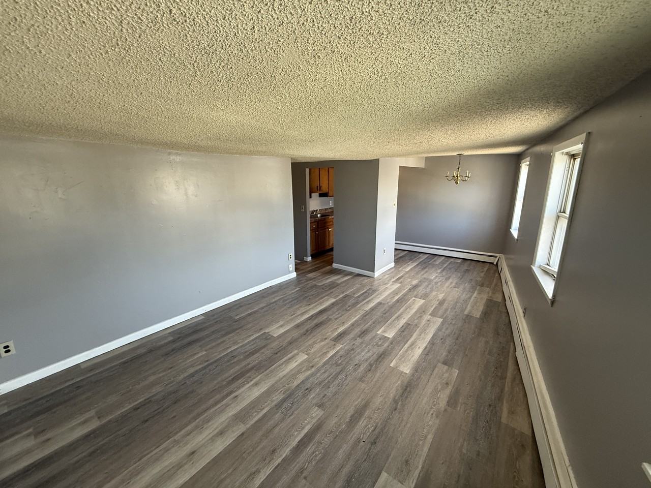2603 Chichester Ave - Photo 4 of 18