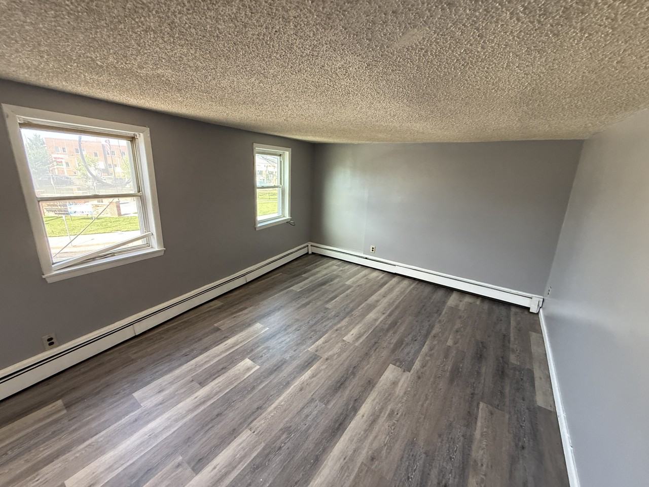 2603 Chichester Ave - Photo 6 of 18