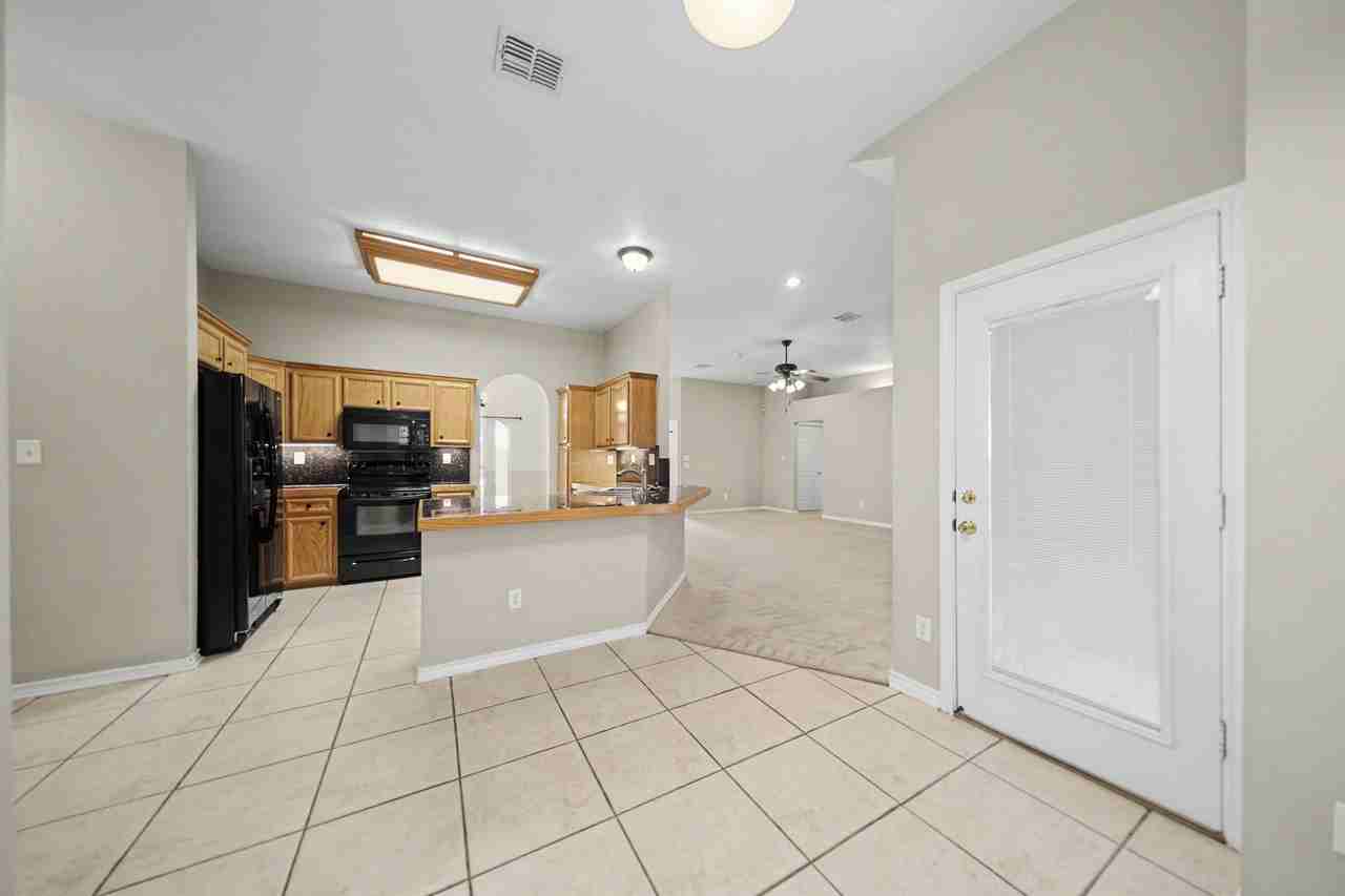 708 Bullwhip Cir - Photo 6 of 29
