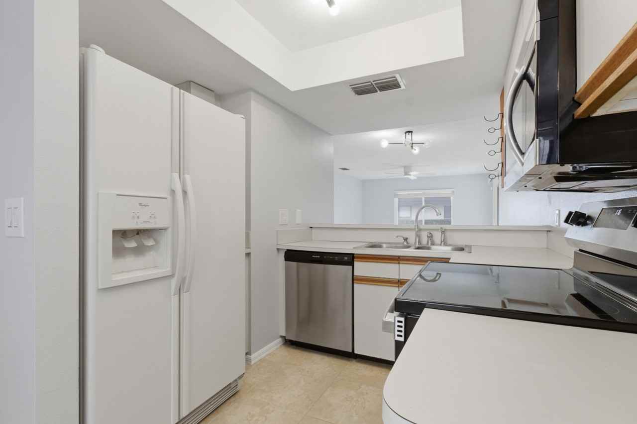 2701 Countryside Blvd #102 - Photo 6 of 23