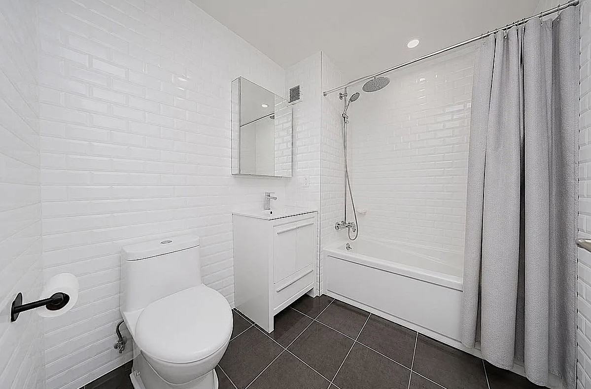 3016 Brighton 5th St #3B - Photo 7 of 9