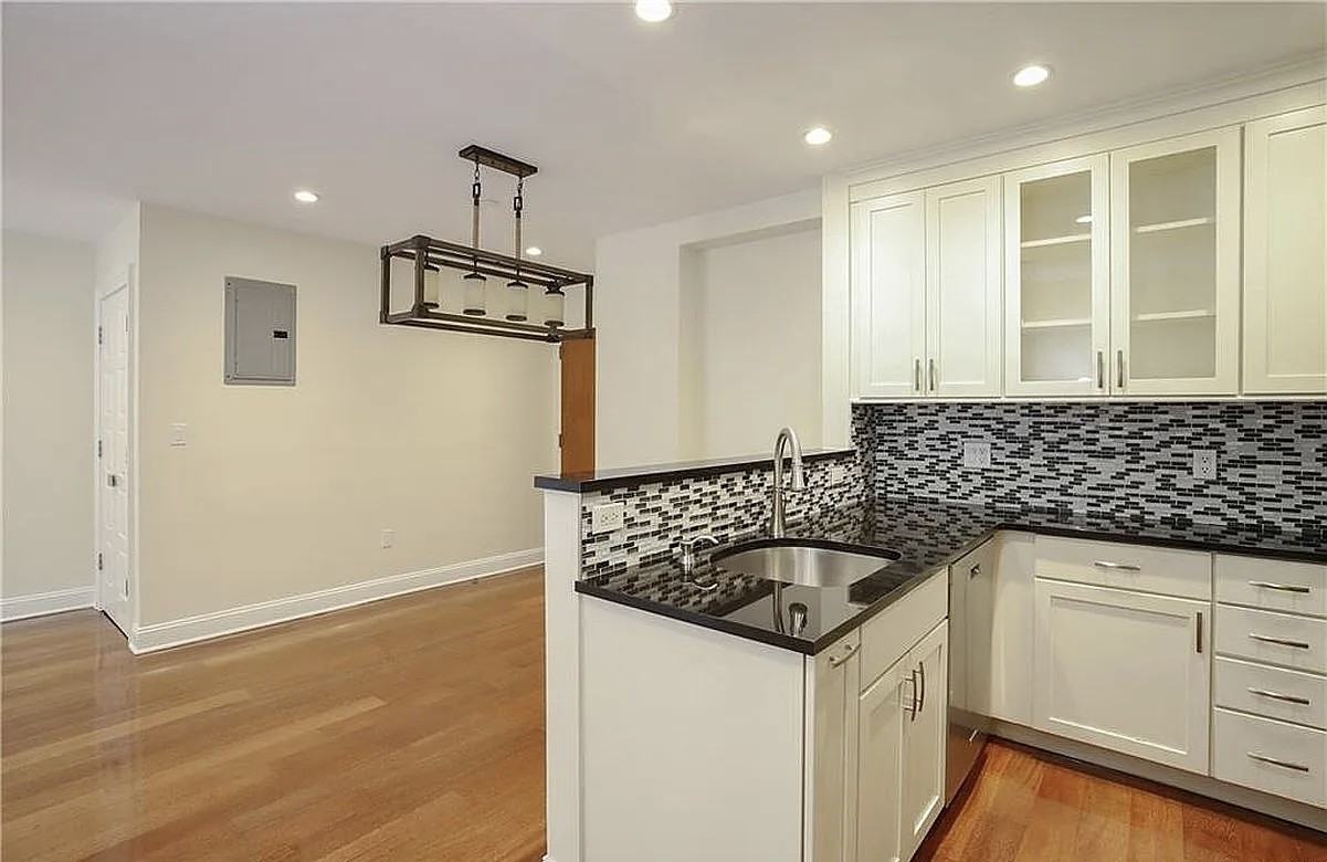 185 Battery Ave #1C - Photo 5 of 18