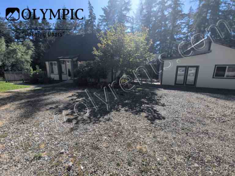 2832 Fishtrap Loop Ne - Photo 5 of 41