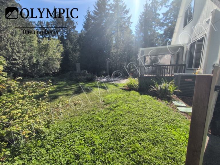 2832 Fishtrap Loop Ne - Photo 6 of 41