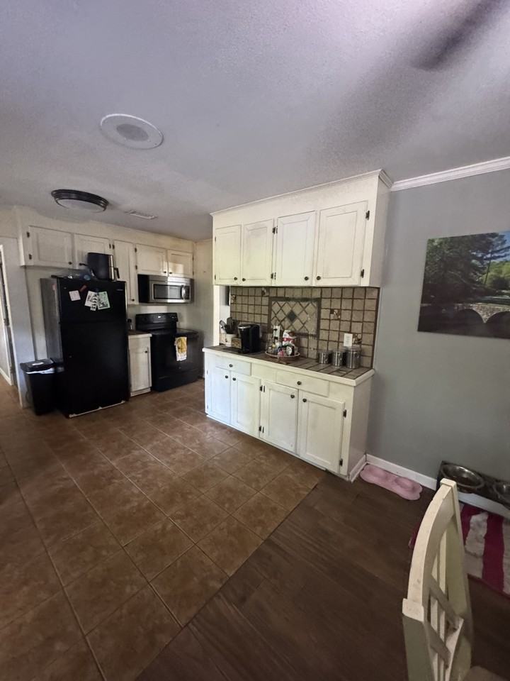 2808 Williamsburg Rd - Photo 6 of 15