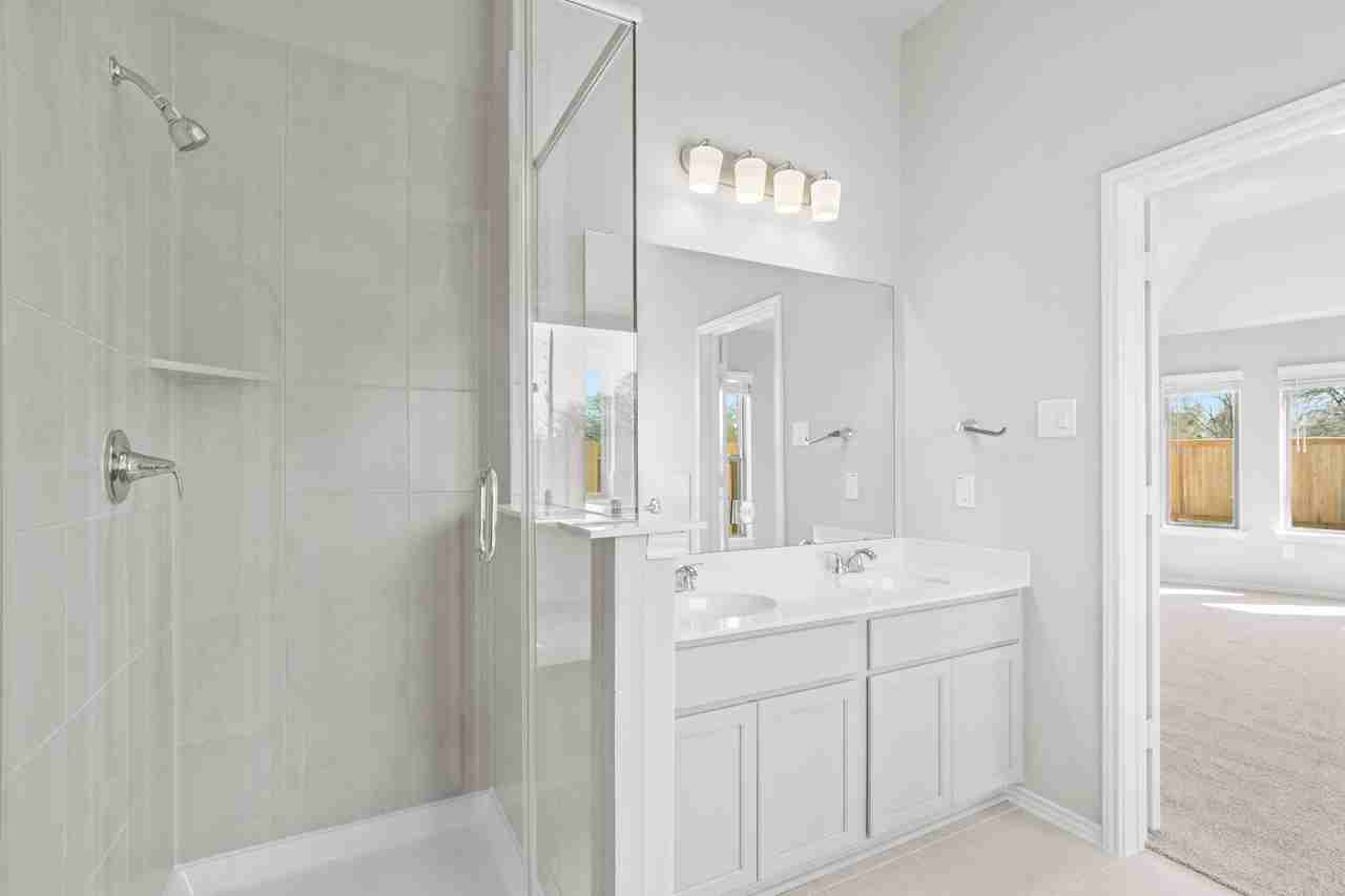 114 Mercury Sky Rd - Photo 7 of 23