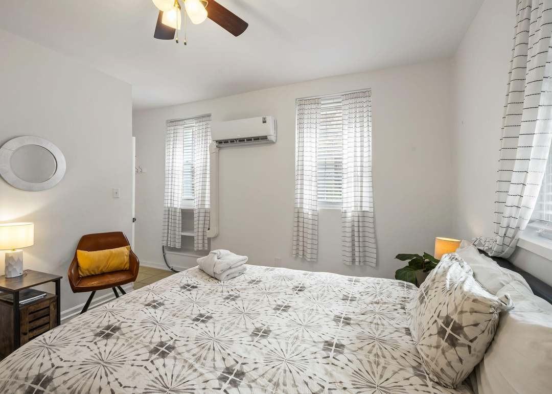 24 Bee St #F - Photo 6 of 10