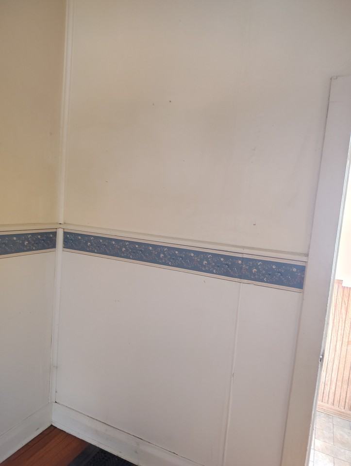 245 4th Ave #1stFL - Photo 5 of 9
