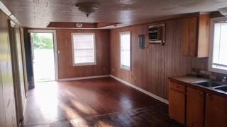 501 Railroad St #NA - Photo 5 of 10