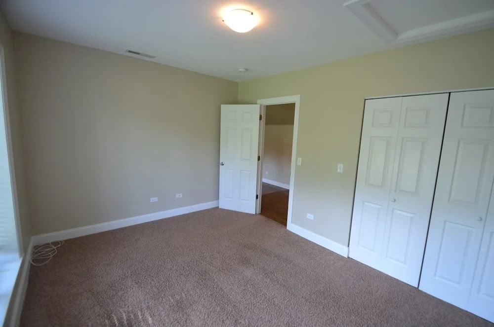 320 N Richmond Ave #NA - Photo 3 of 6