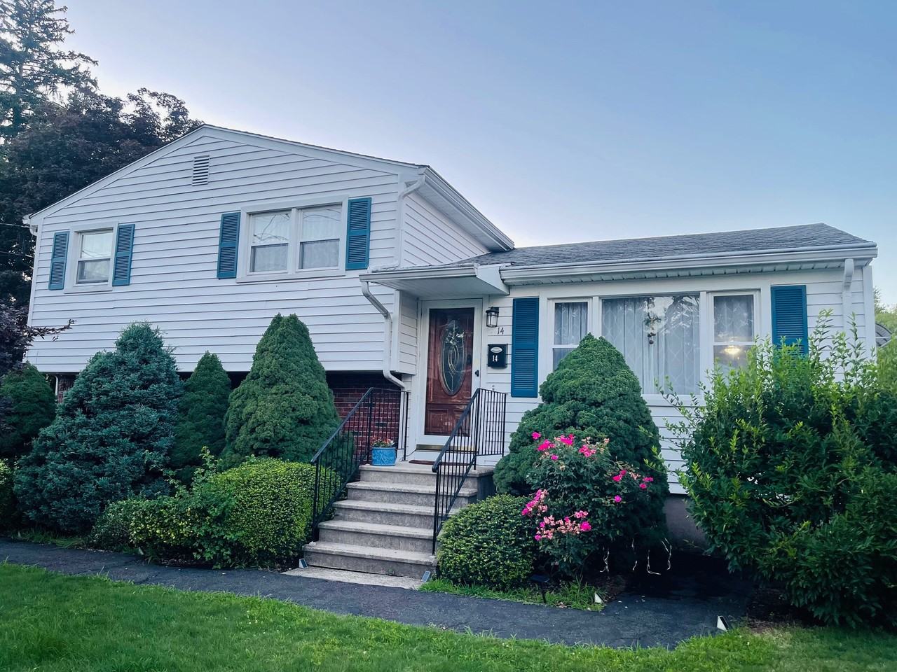 14 Alden St #NA - Photo 2 of 7