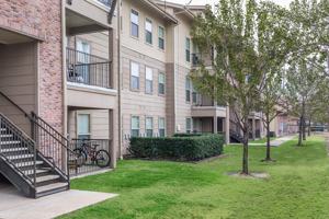featured image of 4004 Irvington Blvd