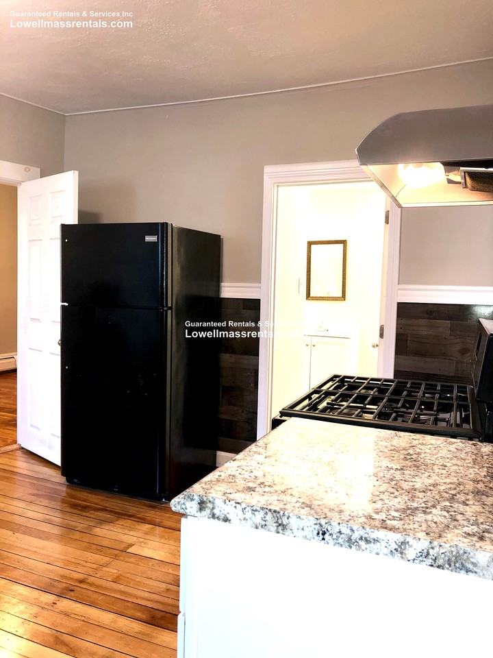 833 Lakeview Ave #2 - Photo 4 of 22