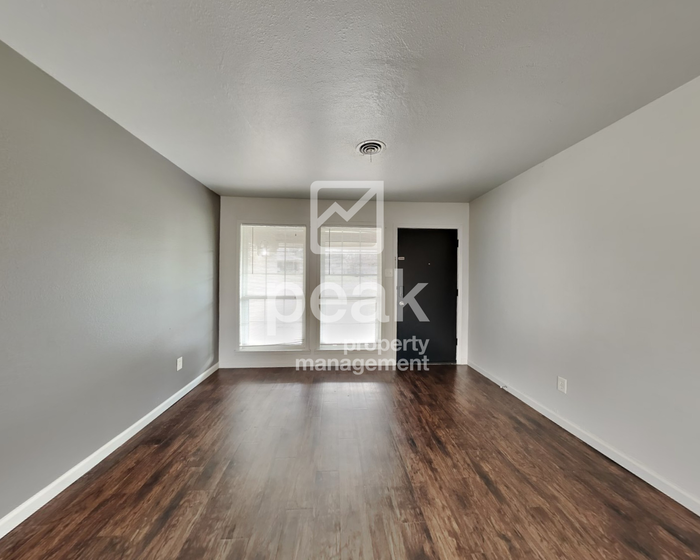 5508 Winifred Dr - Photo 2 of 18