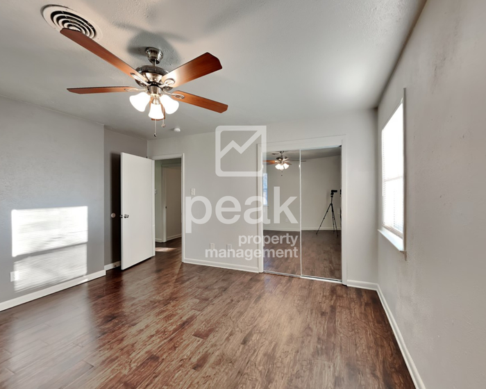 5508 Winifred Dr - Photo 5 of 18