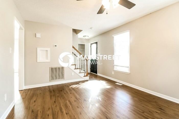 10025 Joe Leach Rd - Photo 5 of 17
